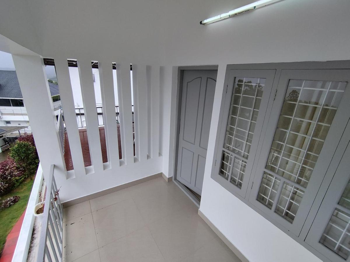 Firefly Resort Kanthalloor Esterno foto