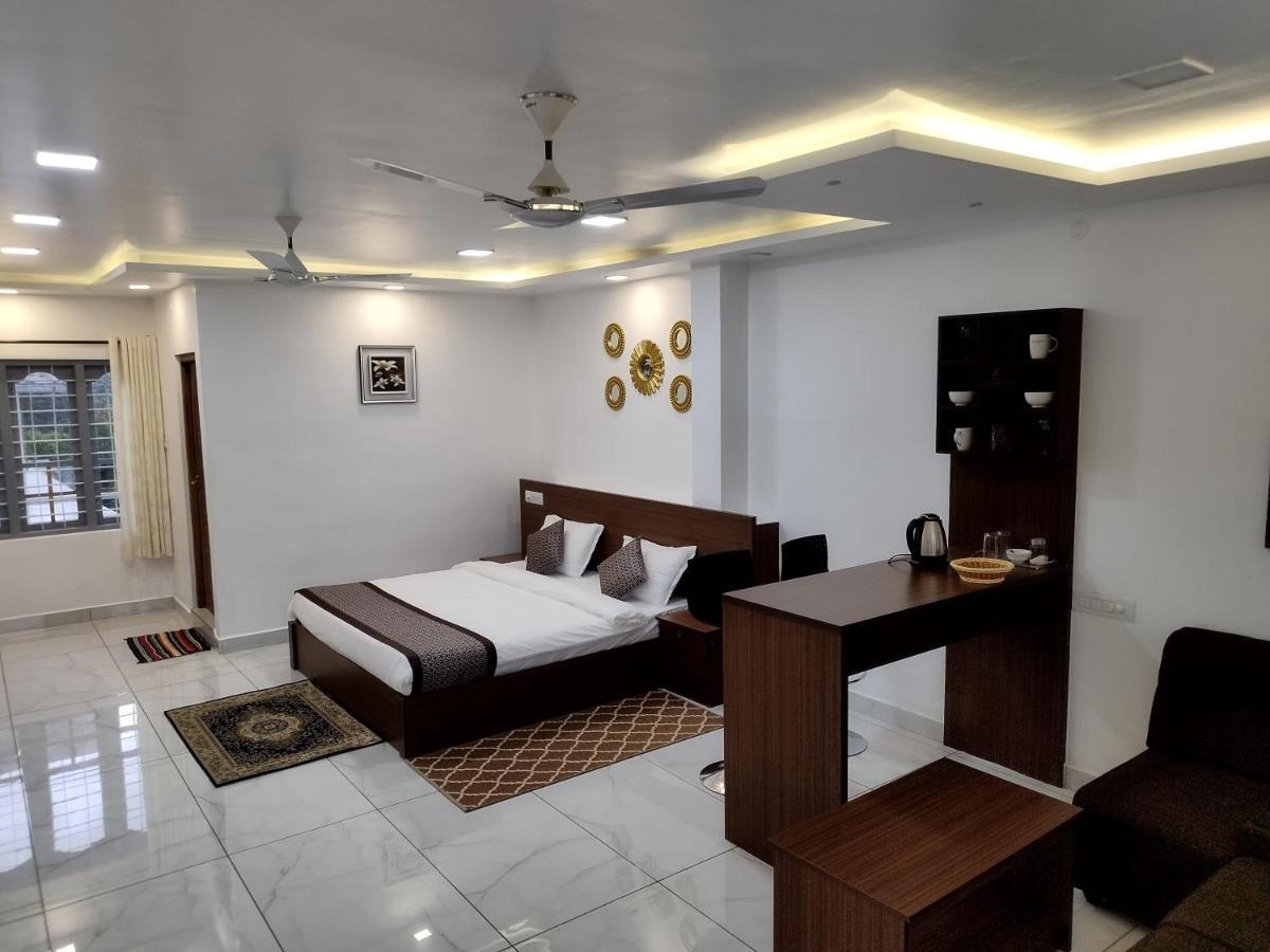 Firefly Resort Kanthalloor Esterno foto