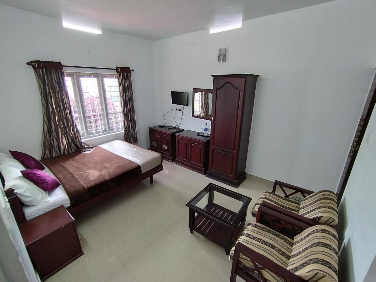 Firefly Resort Kanthalloor Esterno foto