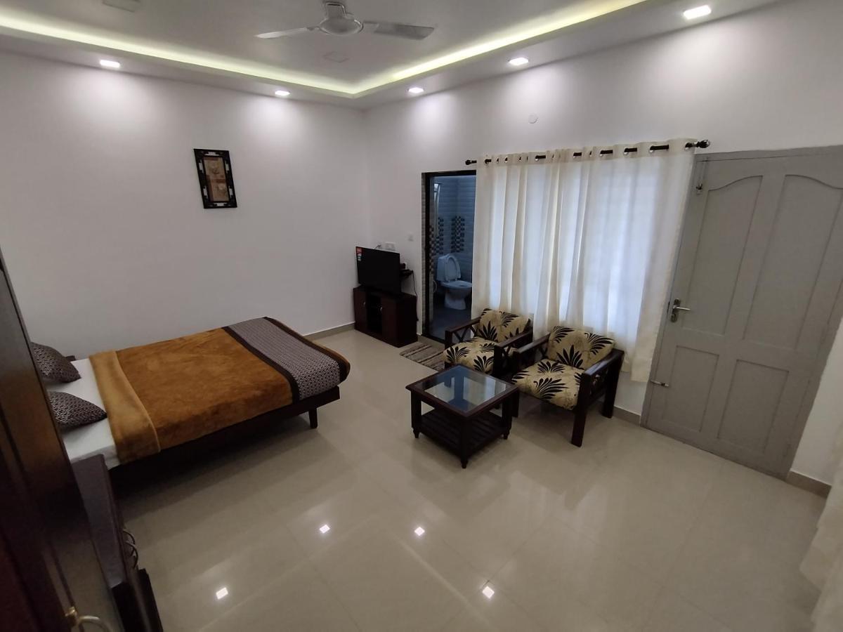 Firefly Resort Kanthalloor Esterno foto